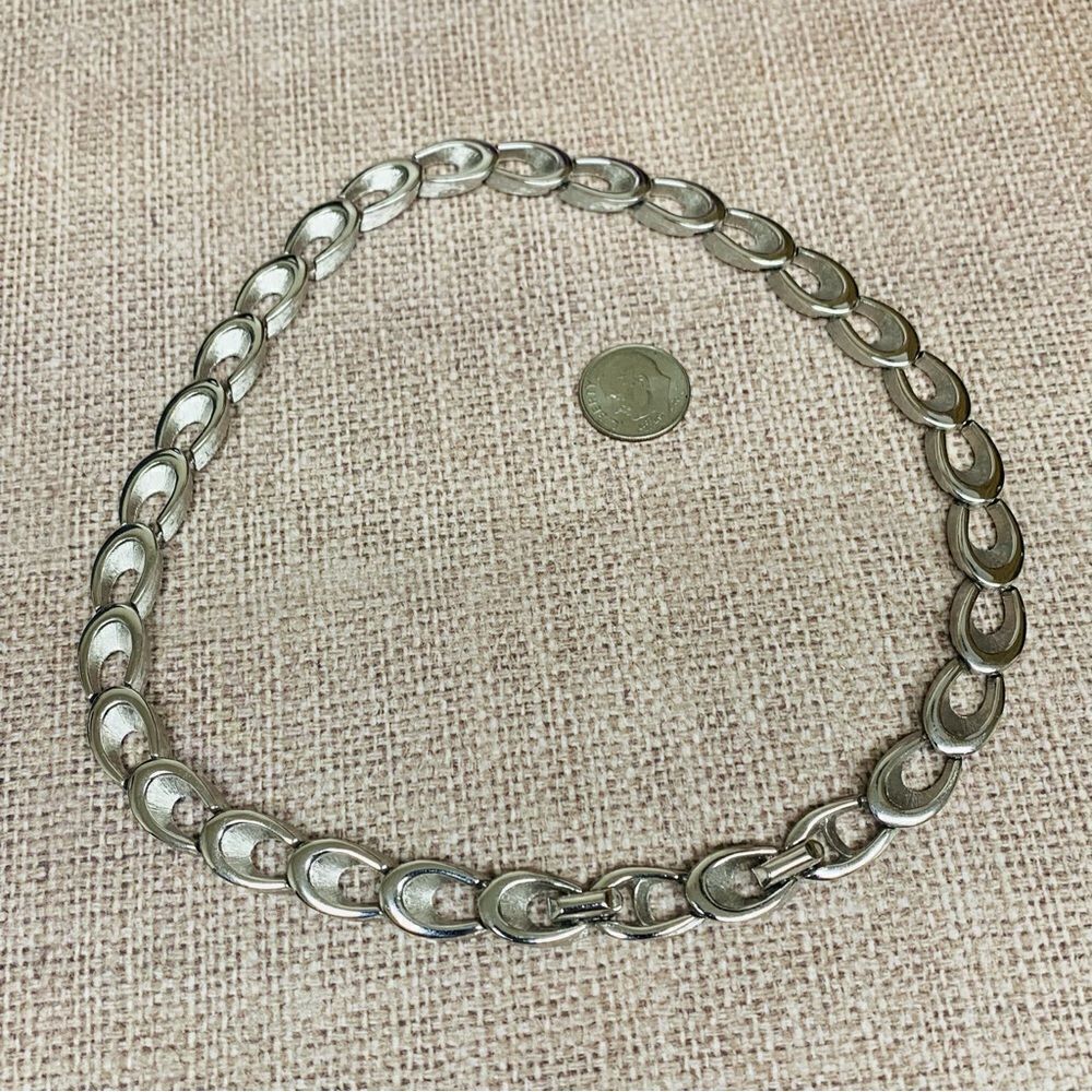 Crown Trifari Vintage Silver Necklace‎